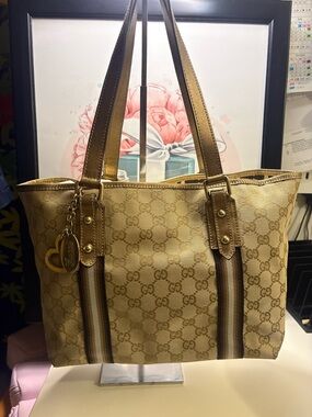 Gucci GG Signature Jacquard Beige Canvas Jolicoeur Web Stripe Tote Bag Authentic